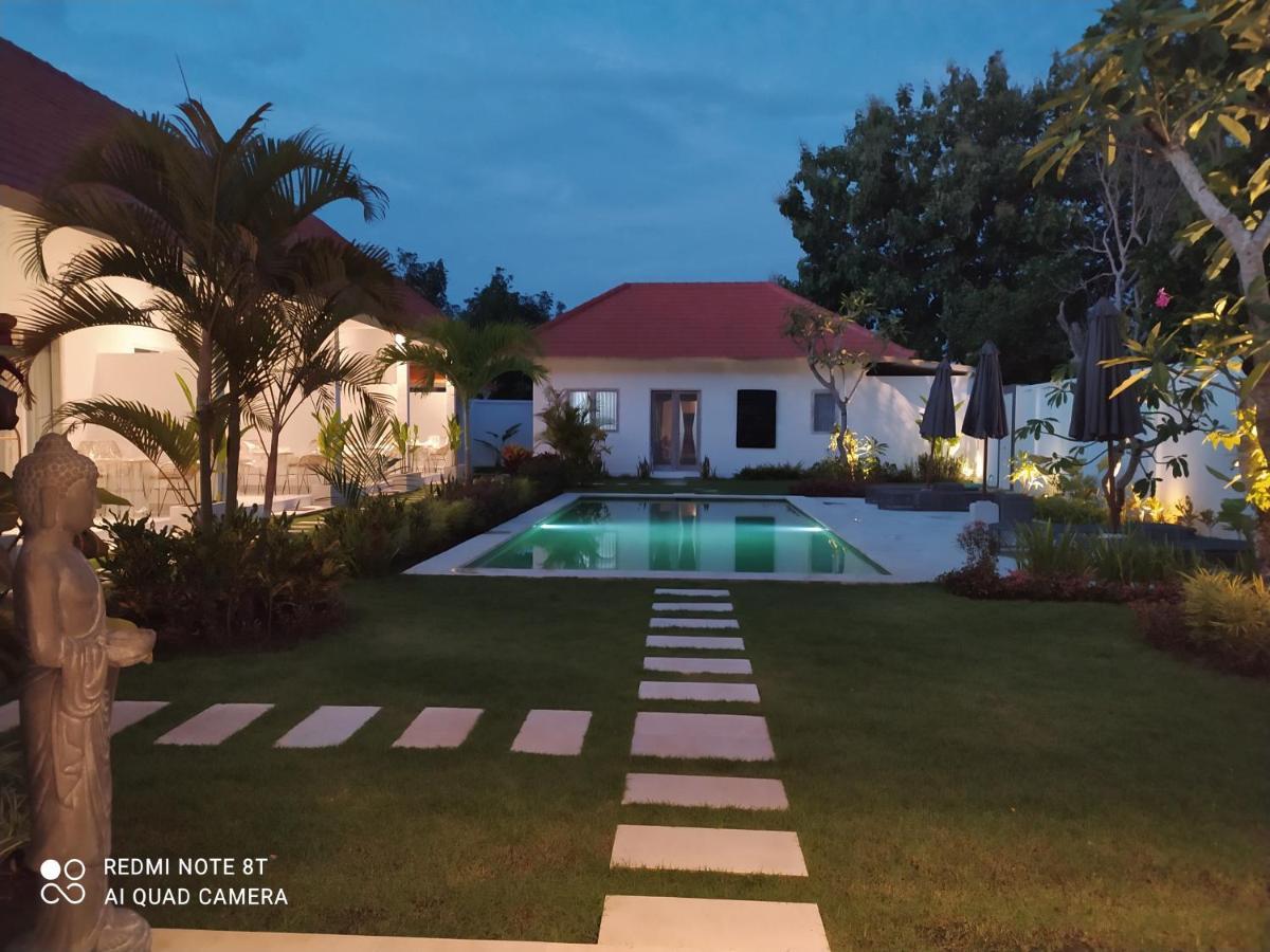 Villa Bukit Sweet Home Ungasan Exteriör bild